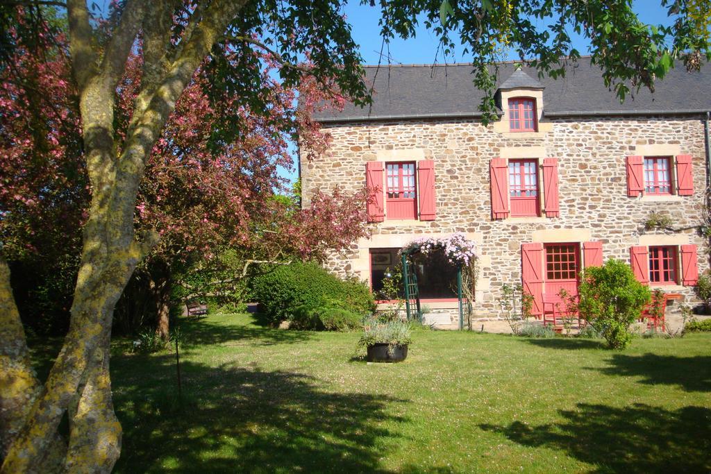 Au Jardin D'Eloise Panzió Tremereuc Kültér fotó